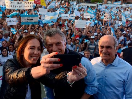 María Eugenia Vidal piensa que en la actualidad Juntos por el Cambio no tiene un líder. No lo es Macri, el ex presidente. Y que ese liderazgo aparecerá después de las elecciones 2021 