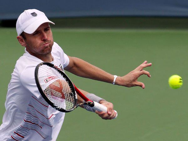 Mardy Fish obtuvo la medalla plateada en los Juegos Olímpicos de Atenas 2004 y perdió en la final ante el chileno Nicolás Massu (Reuters)