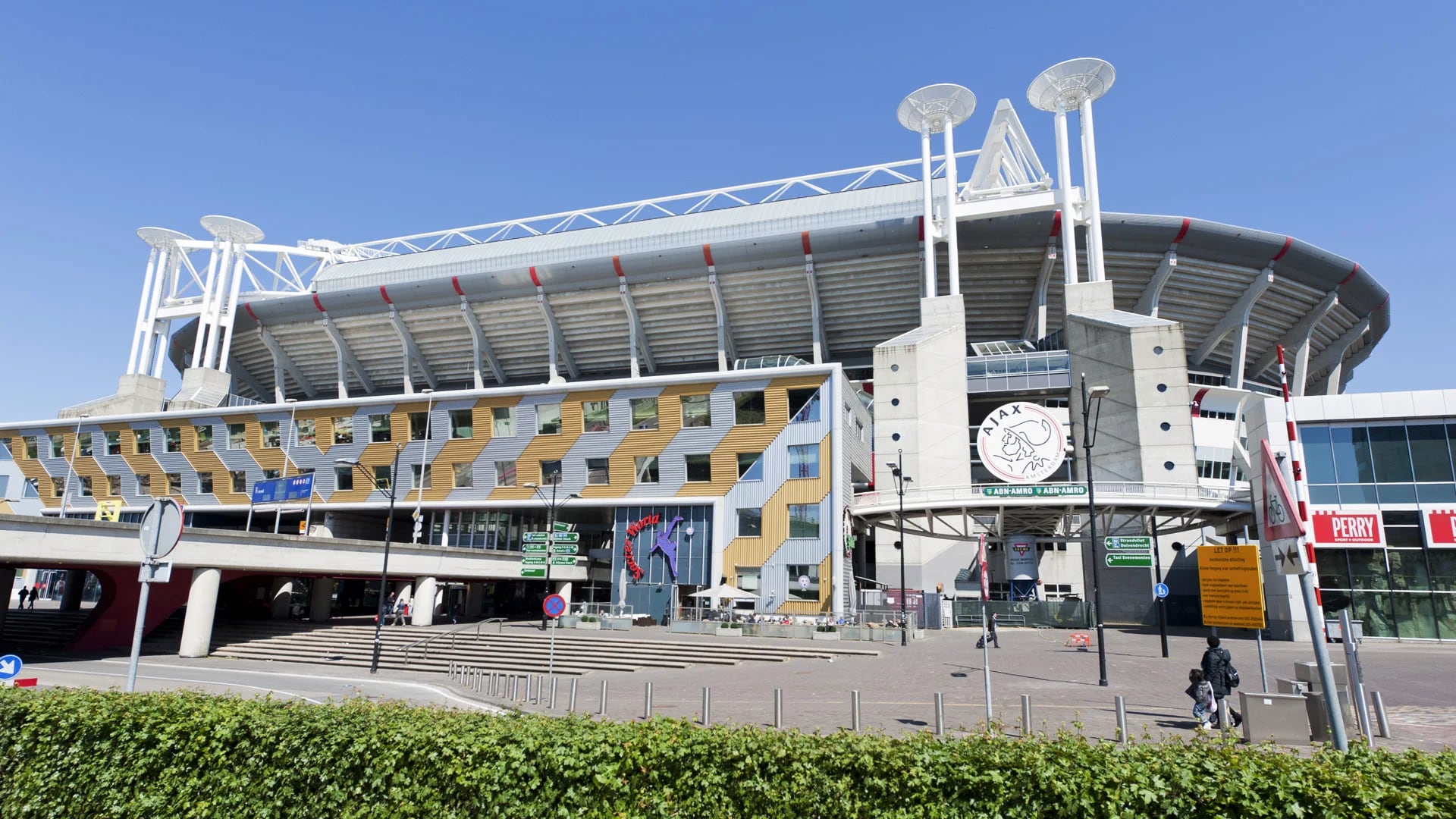 El Ámsterdam Arena holandés podrá recibir hasta 53.052 aficionados (Shutterstock)