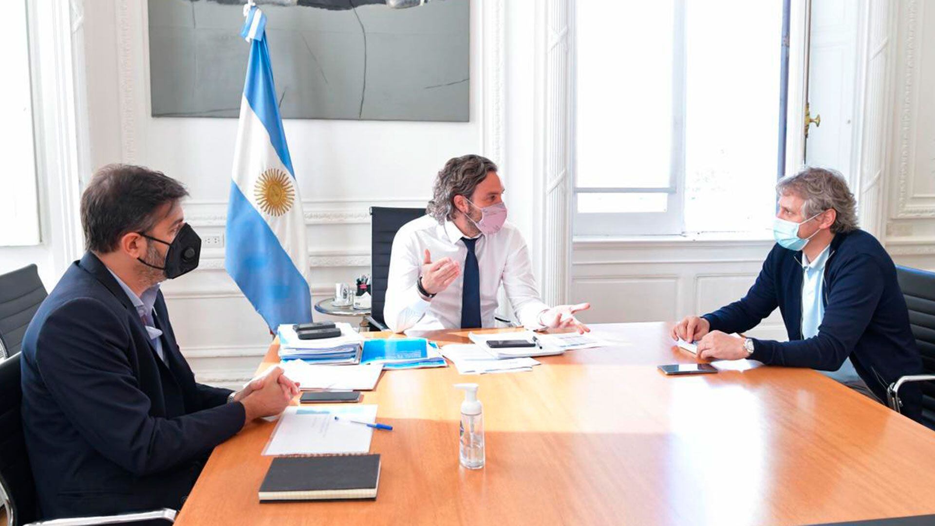 Santiago-Cafiero--Carlos-Bianco---Felipe-Miguel-en-Casa-Rosada