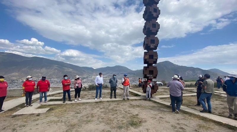 En el cerro Catequilla, según las mediciones actuales, está la verdadera mitad del mundo.