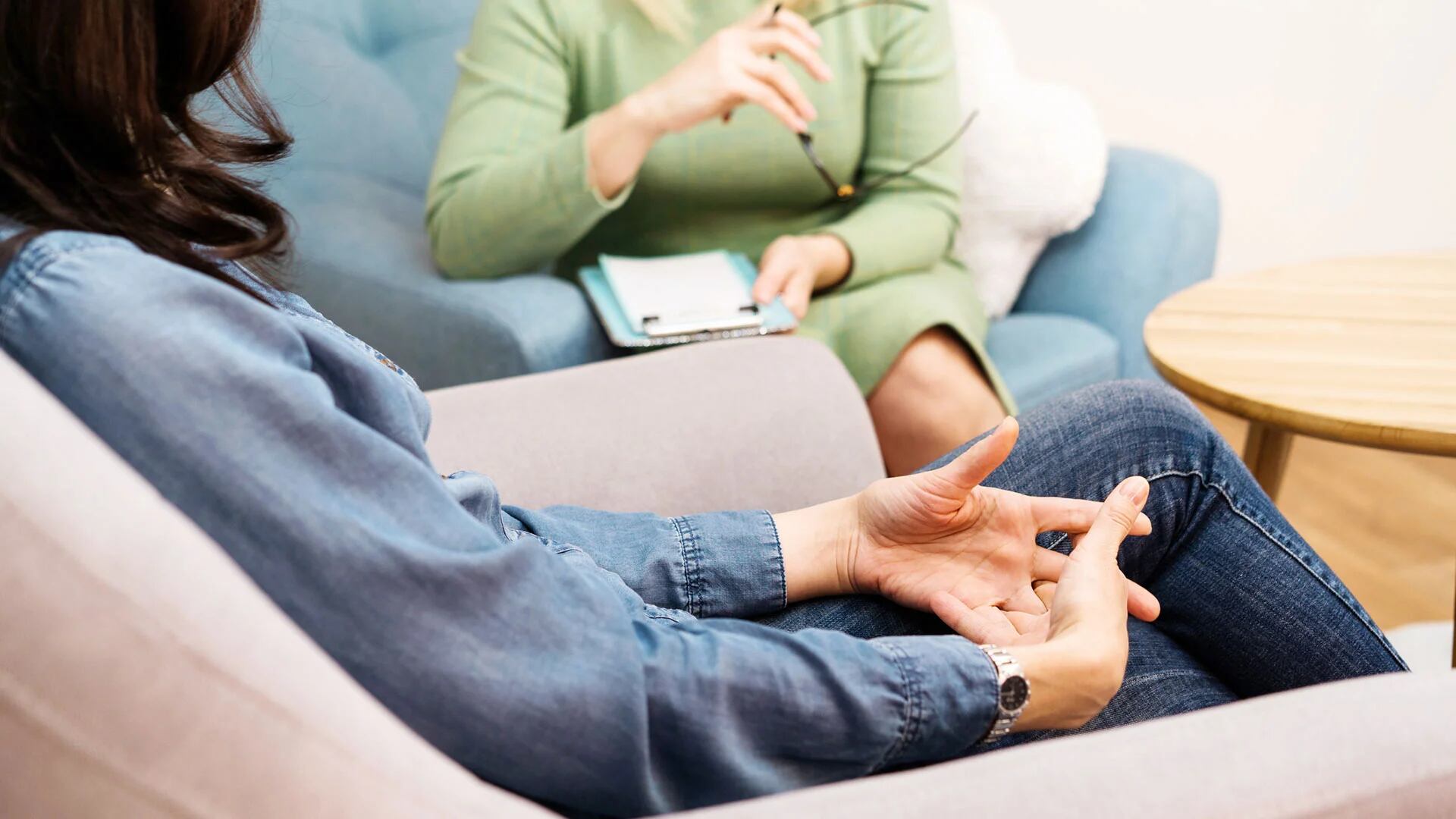 La terapia es útil para que el paciente pueda recibir asesoramiento profesional en lo relacionado a salud mental (Getty)