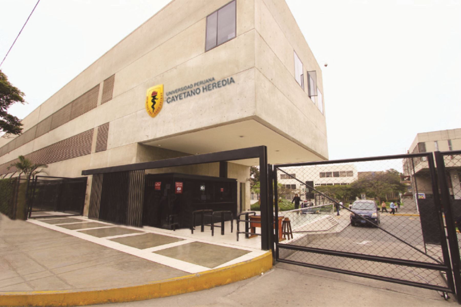 La Universidad Cayetano Heredia tendrá que indemnizar a una egresada. Foto: Andina