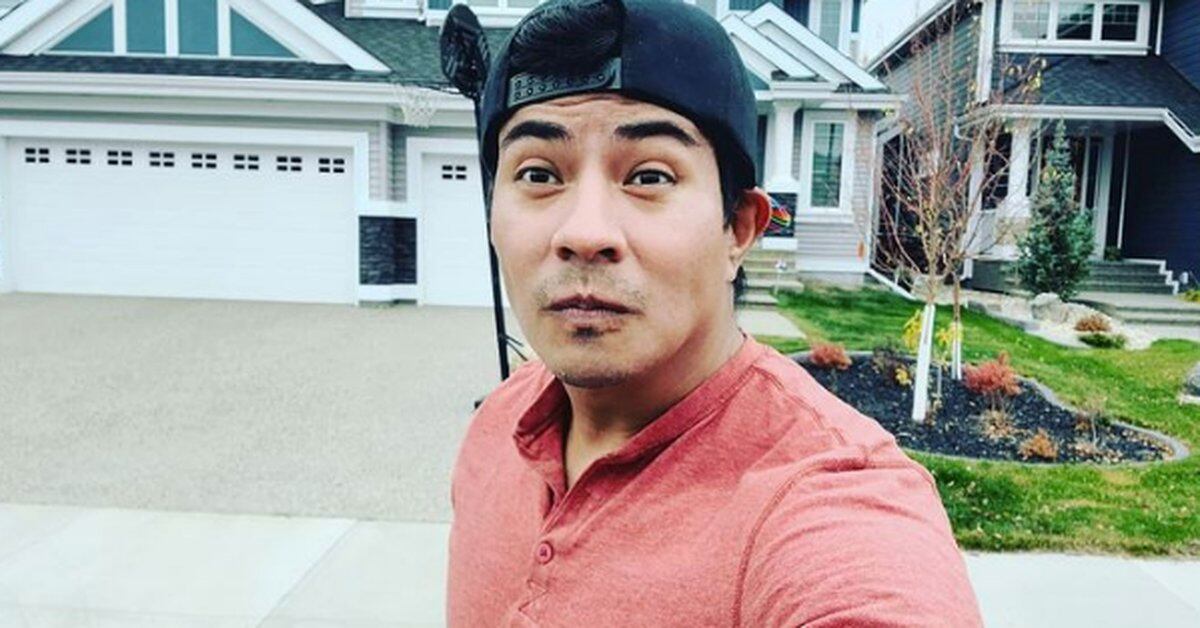 Viral Mexican for owning a masonry and luxury home in Canada