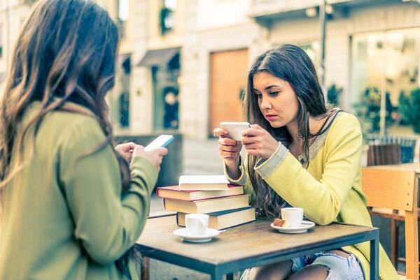 Uno de cada dos argentinos accede al 4G, según datos de la GSMA (Getty Images)