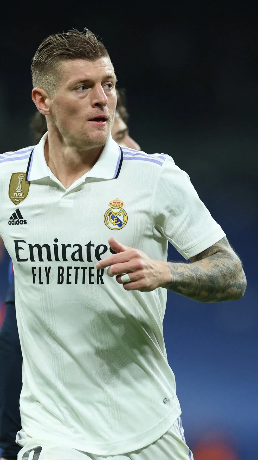 El Real Madrid hace oficial la renovación de Kroos hasta 2024 - ATB Digital