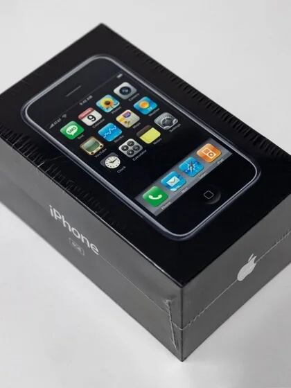 Hace 6 años Steve Jobs anunciaba el iPhone 4. - iShop