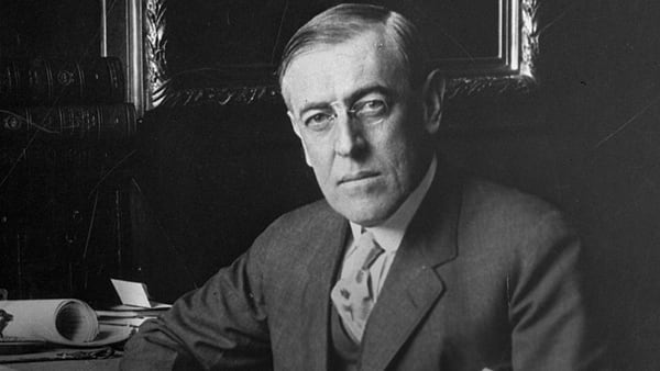 El presidente estadounidense Woodrow Wilson propuso la creación de una Liga de Naciones