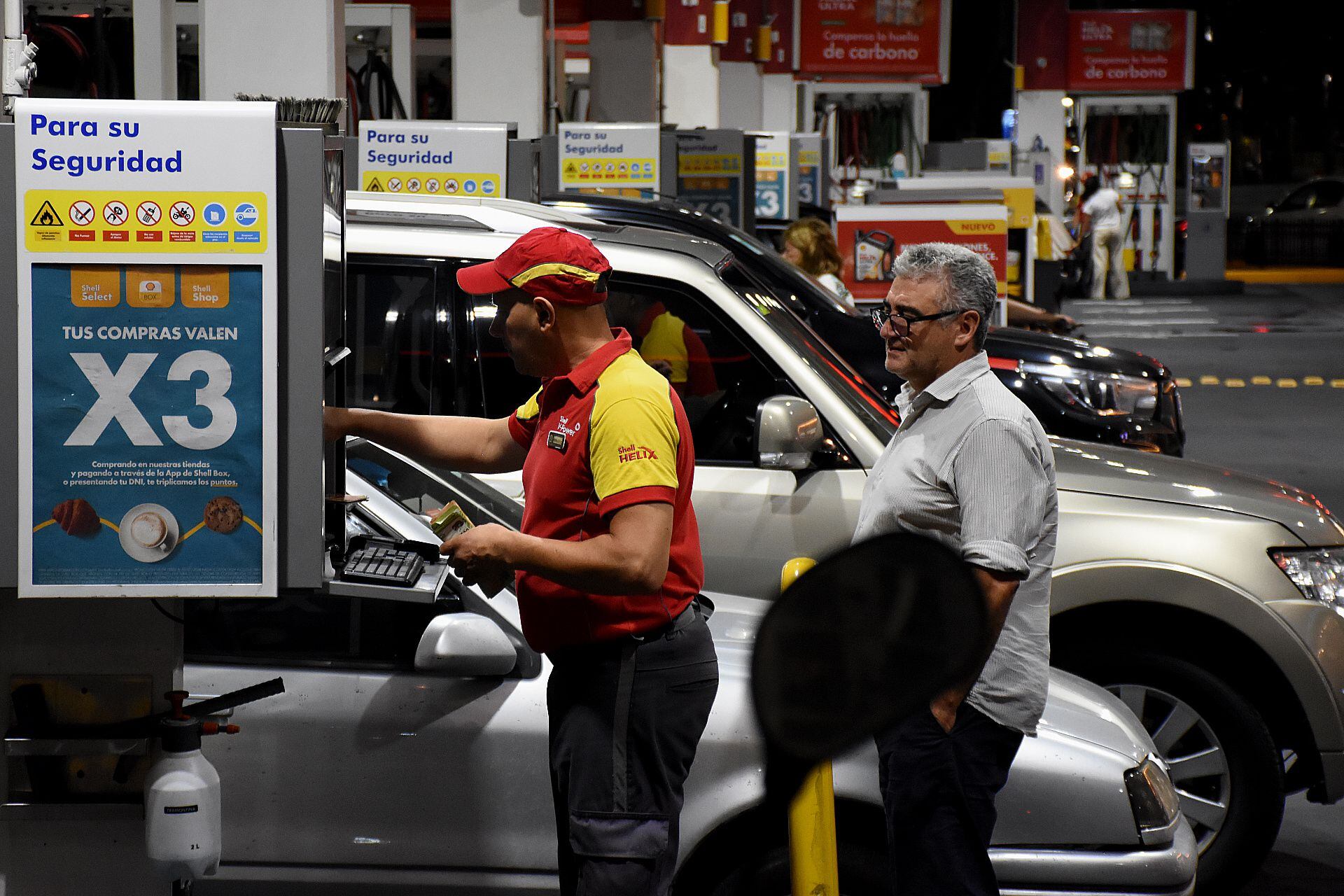 Estación de servicio Nafta combustibles 29/2