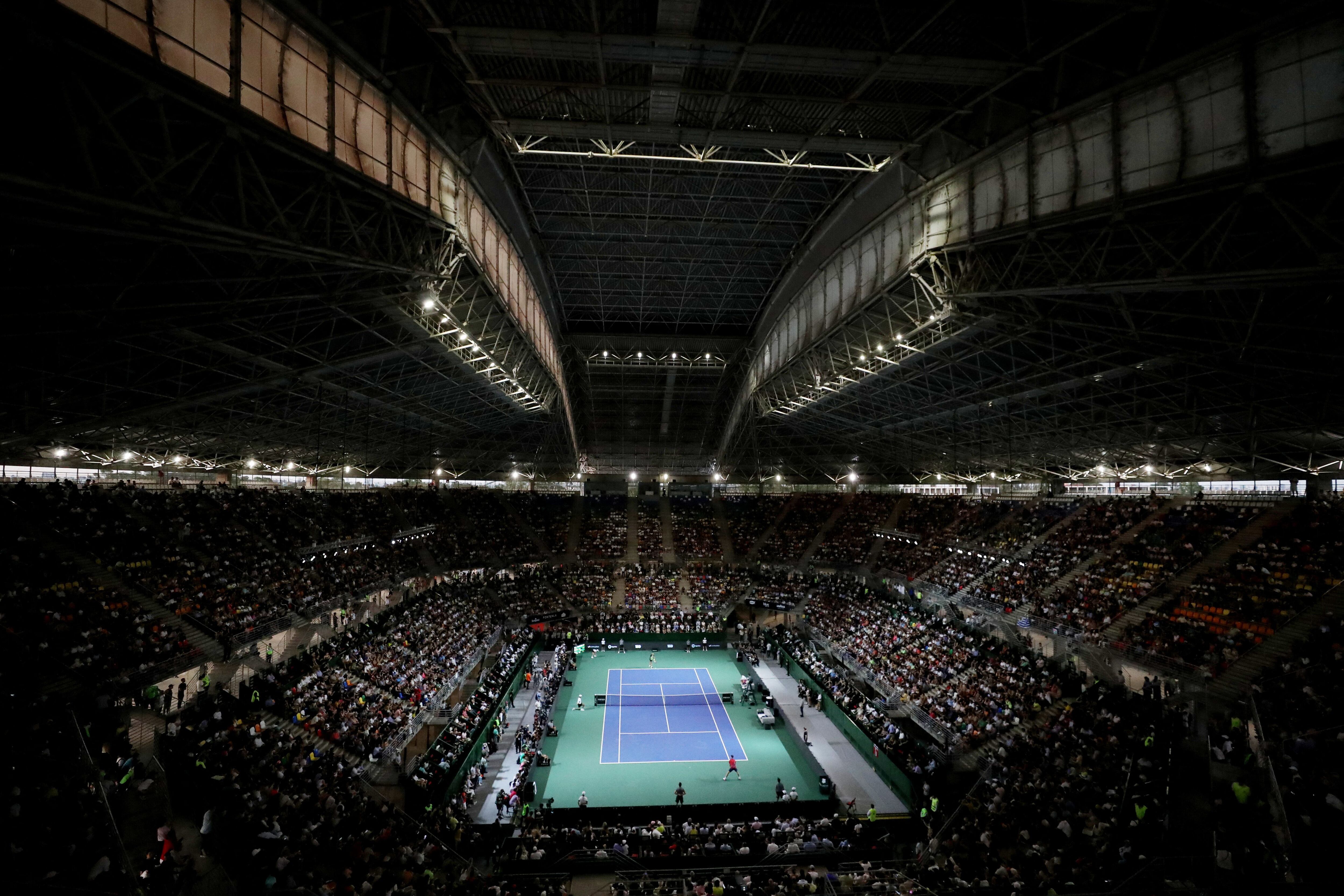 La emoción del Parque Roca por el presente y pasado del tenis. Foto: REUTERS/Agustin Marcarian