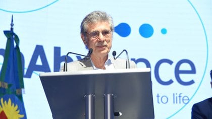 Hugo Sigman: “En dos semanas comenzaremos a producir la vacuna de AstraZeneca” - Infobae