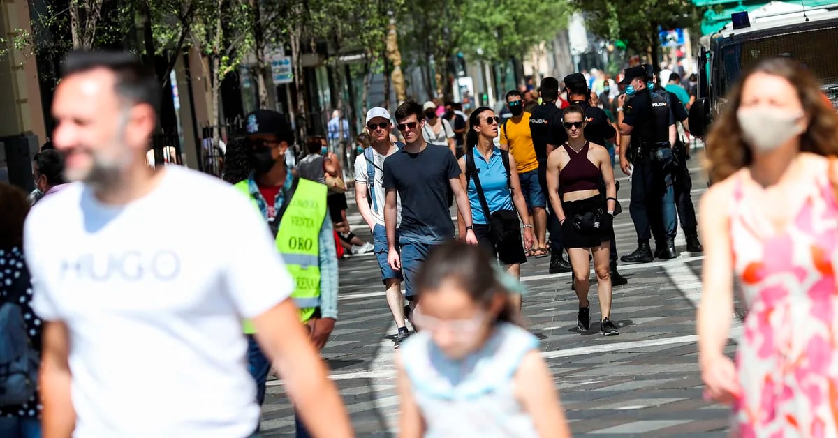 Omigron a-t-il amorcé la transition de l’épidémie au local ?