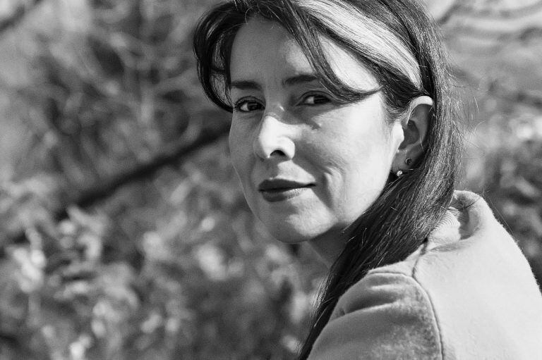 Isabel-Cristina Arenas es la autora de "Y eran una sola sombra". (Cortesía: Editorial Candaya).