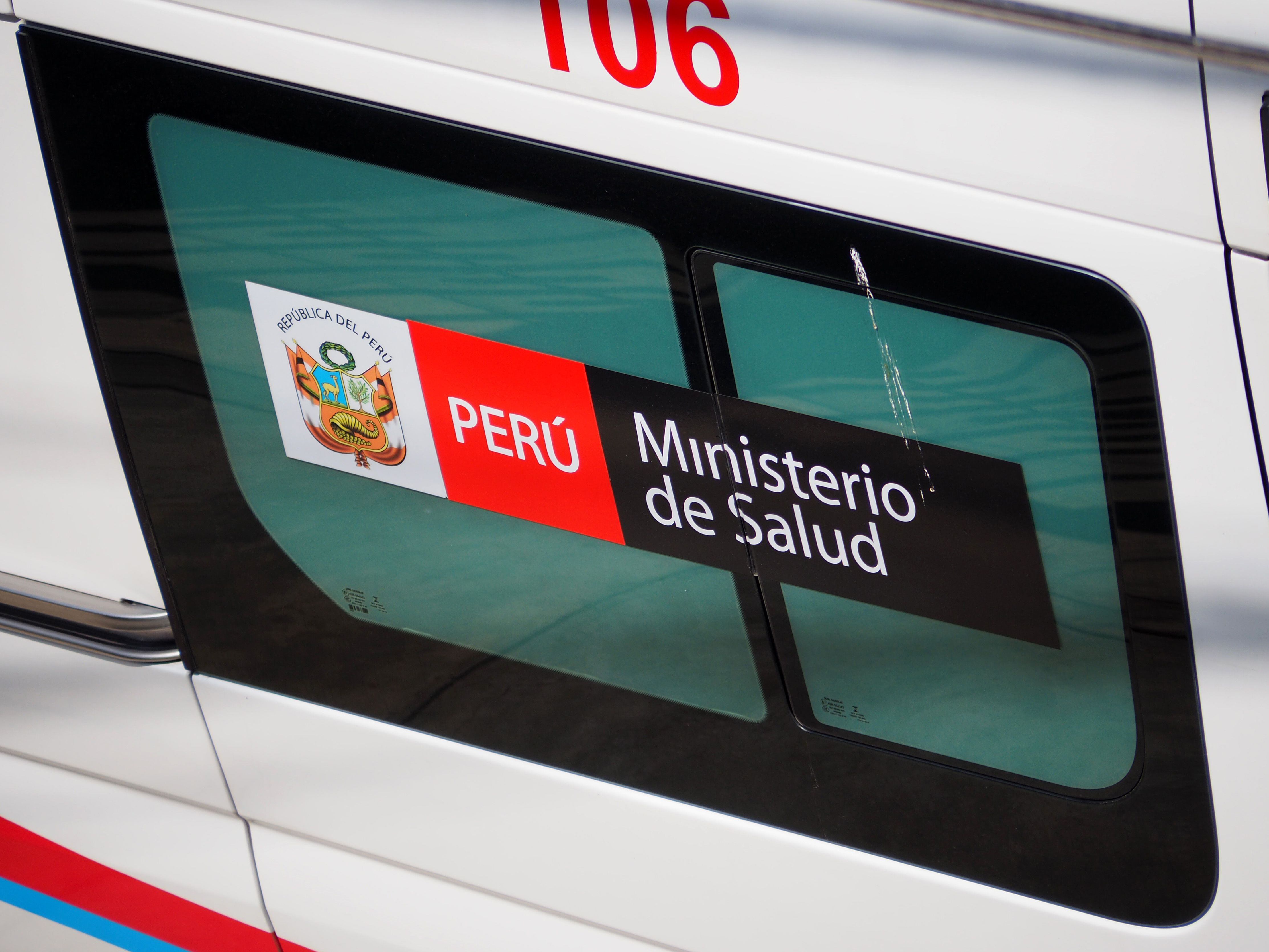 29/03/2020 March 29, 2020, Lima, Lima, Peru: Poster of the Peruvian Ministry of Health on the window of an ambulance. Peru declared a state of emergency due to the coronavirus (Covid-19), the borders were closed and the government decreed a mandatory quarantine for 28 days throughout the country. SOCIEDAD Europa Press/Contacto/Carlos Garcia Granthon 