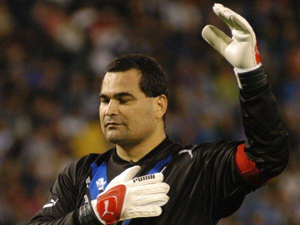 Chilavert durante su vuelta a Vélez en 2004 (NA)