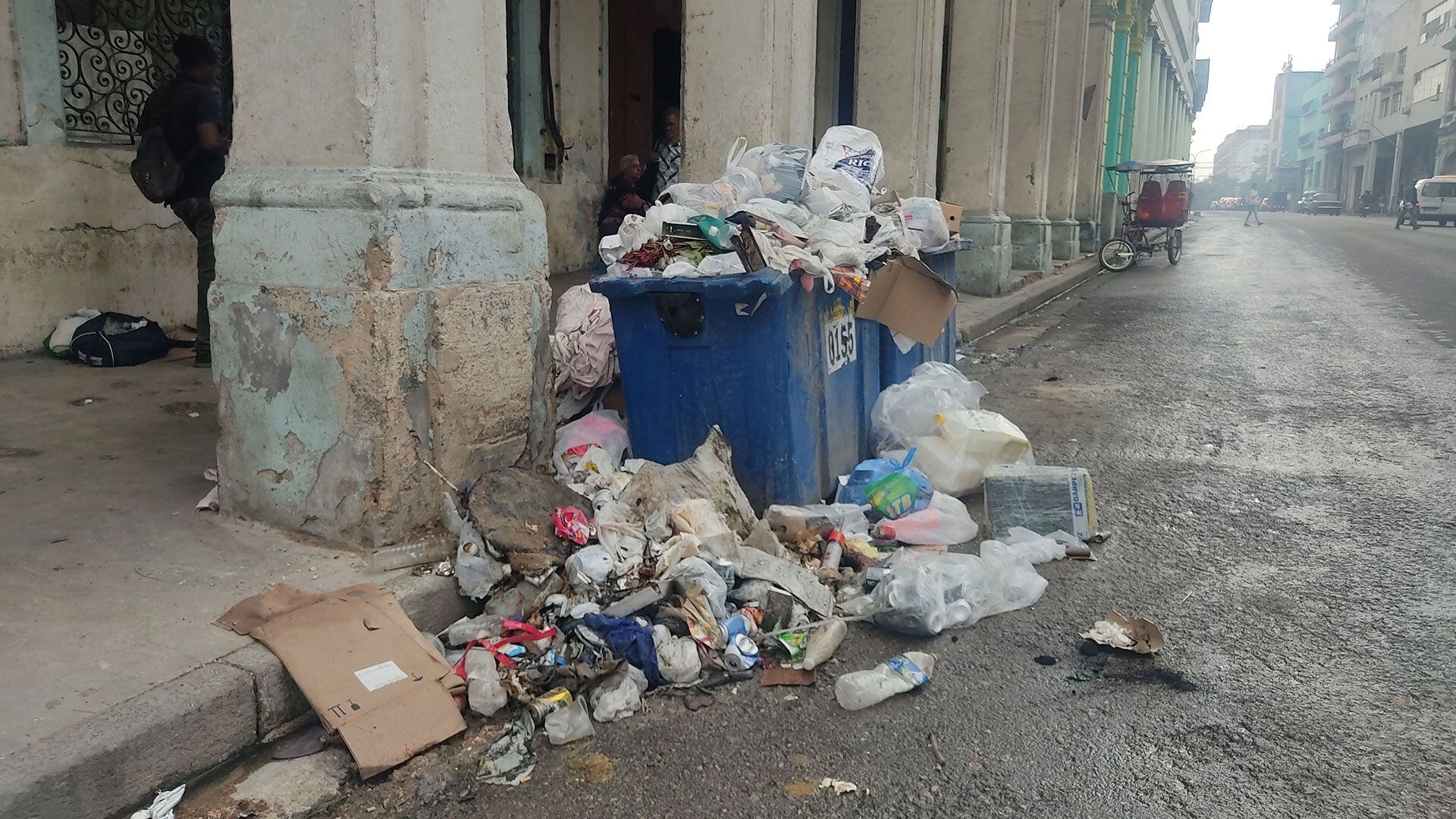 Acumulación de basura en La Habana