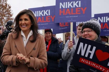 Nikki Haley visitó un centro de votación antes de los comicios (REUTERS/Brian Snyder)
