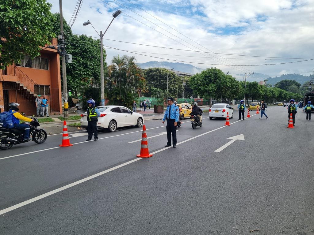 Imagen de referencia 
Esta medida fue tomada luego de la viralización de varios conductores modificando y alterando sus placas vehiculares para evitar identificación y posteriormente ser multados - crédito Alcaldía de Medellín 