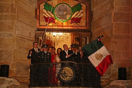 Imagen de archivo.  Enrique Alfaro Ramírez, gobernador del estado, dio el tradicional grito de independencia desde el balcón del Palacio de Gobierno (Foto: Cuartoscuro)