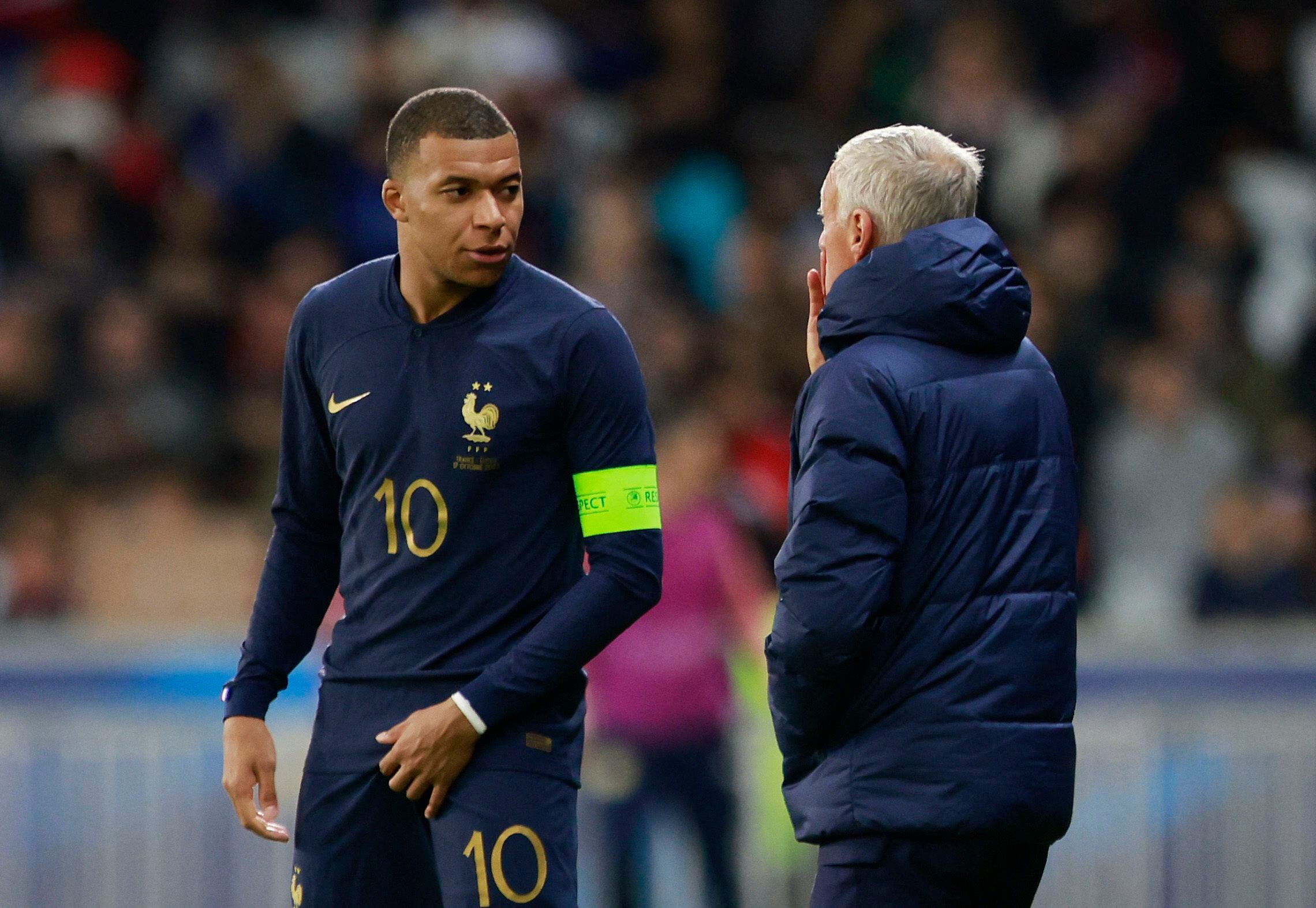 Deschamps se burló de Luis Enrique tras el triplete de Mbappé (Reuters)