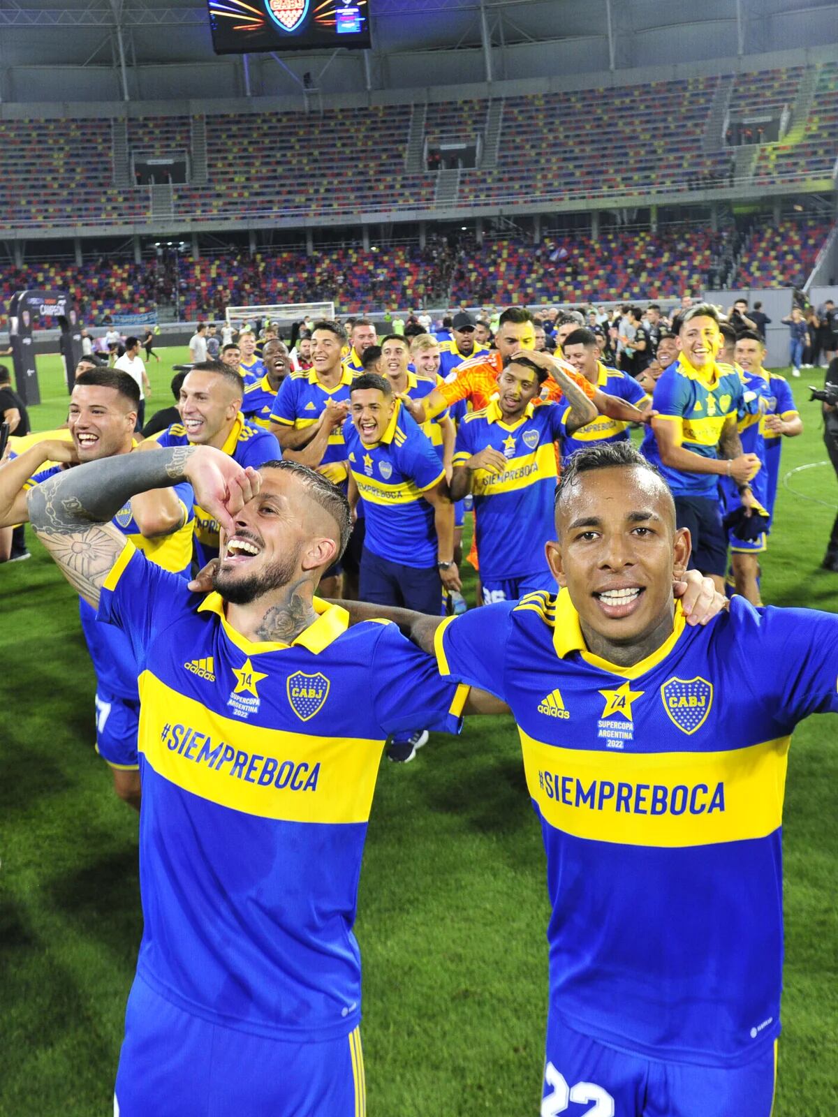 Boca Juniors se proclama campeón en Argentina con ayuda de River