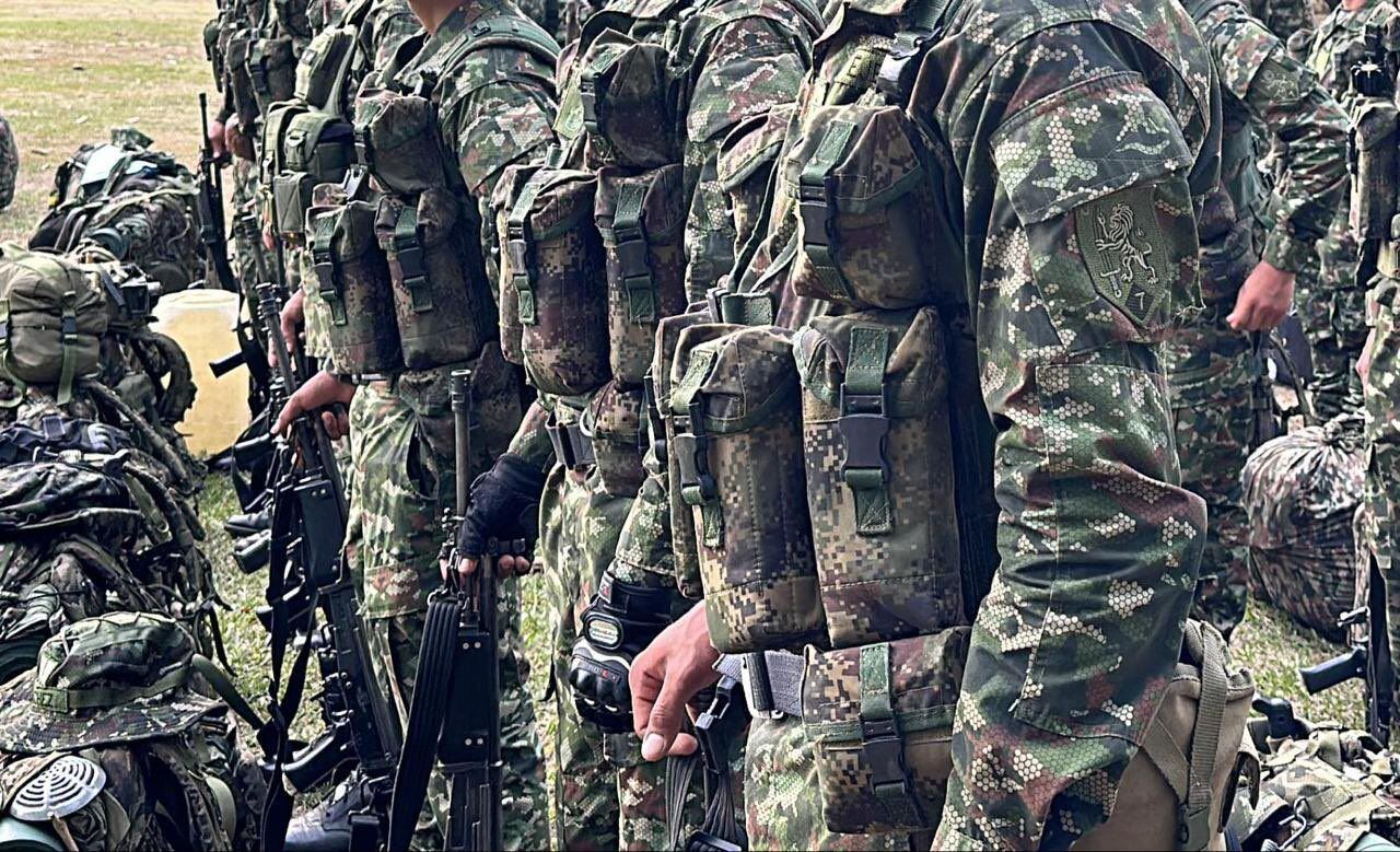 La entidad también ha solicitado a la ciudadana a denunciar cualquier tipo de hecho futuro que pueda ocurrir contra los alcaldes - crédito Ejército Nacional / X