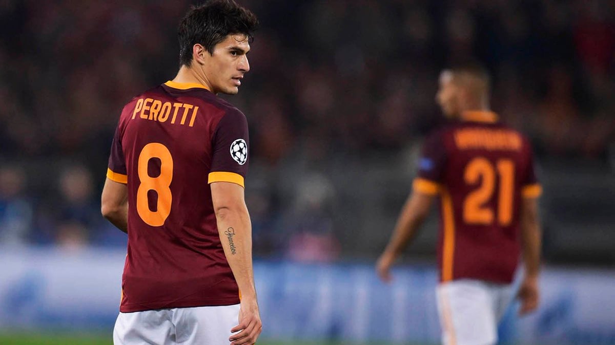 Diego Perotti executed one of the worst penalties of the year for Roma.