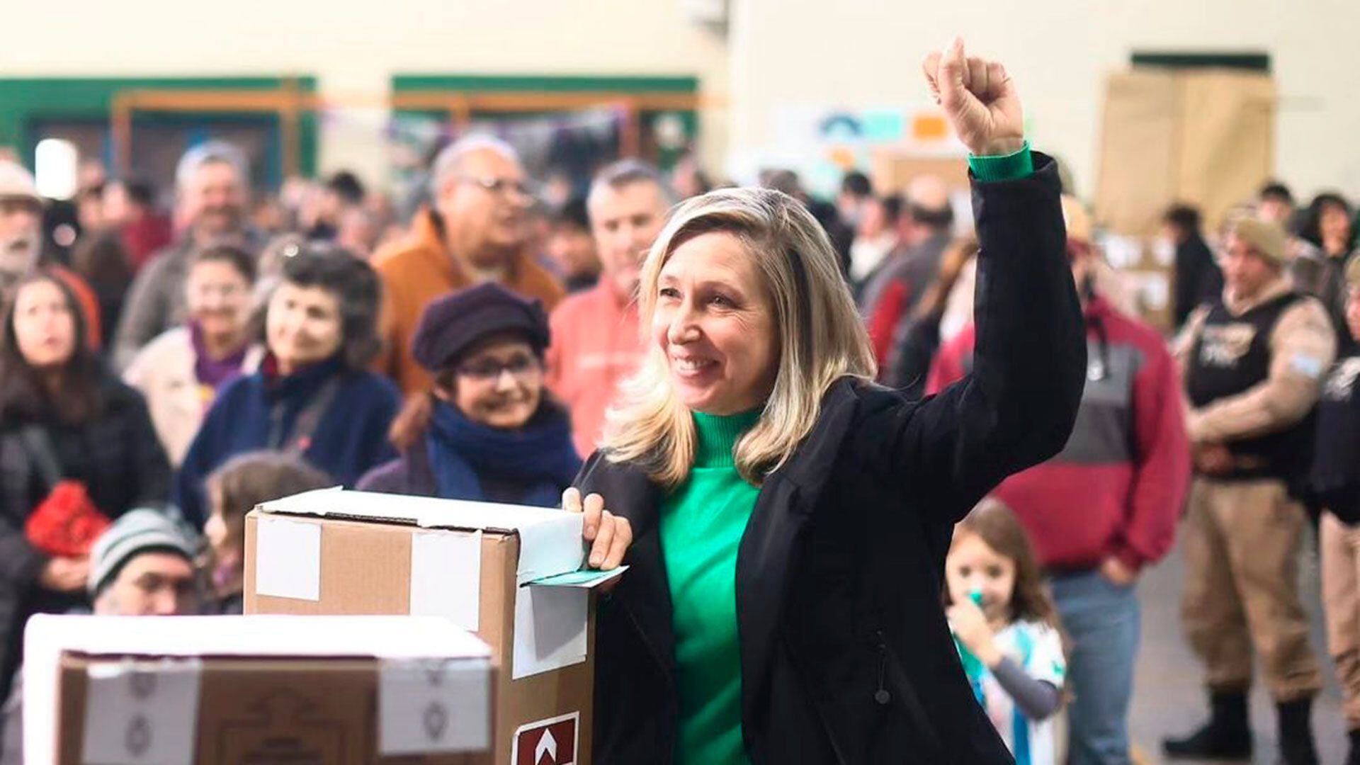 Myriam Bregman vota en una escuela de la Ciudad de Buenos Aires (Instagram Myriam Bregman)