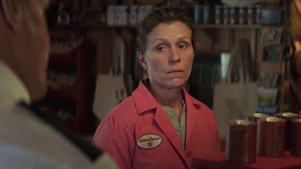 Frances McDormand busca justicia para su hija asesinada