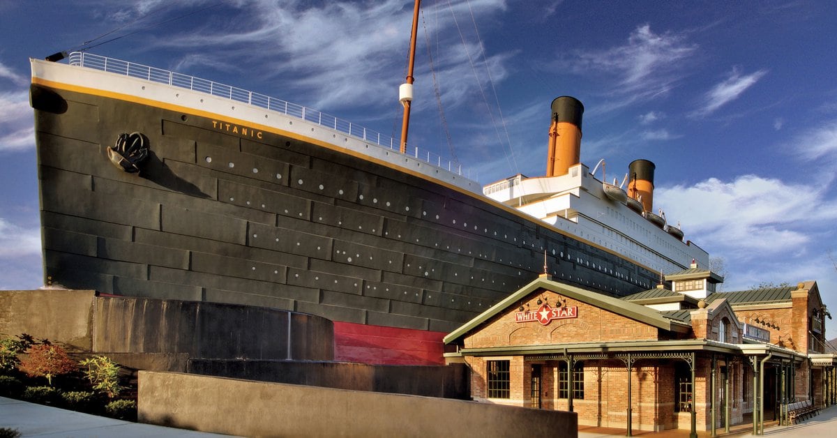 Dinding seperti gunung es runtuh di Museum Titanic, melukai 3 orang