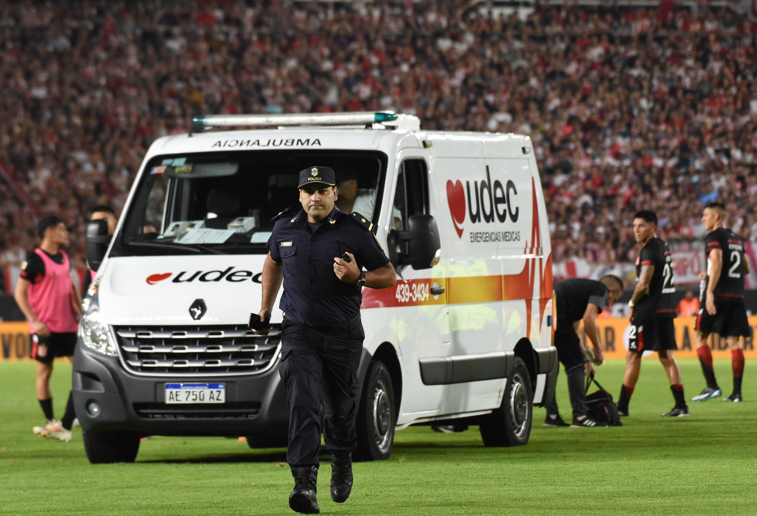 estudiantes vs boca javier altamirano