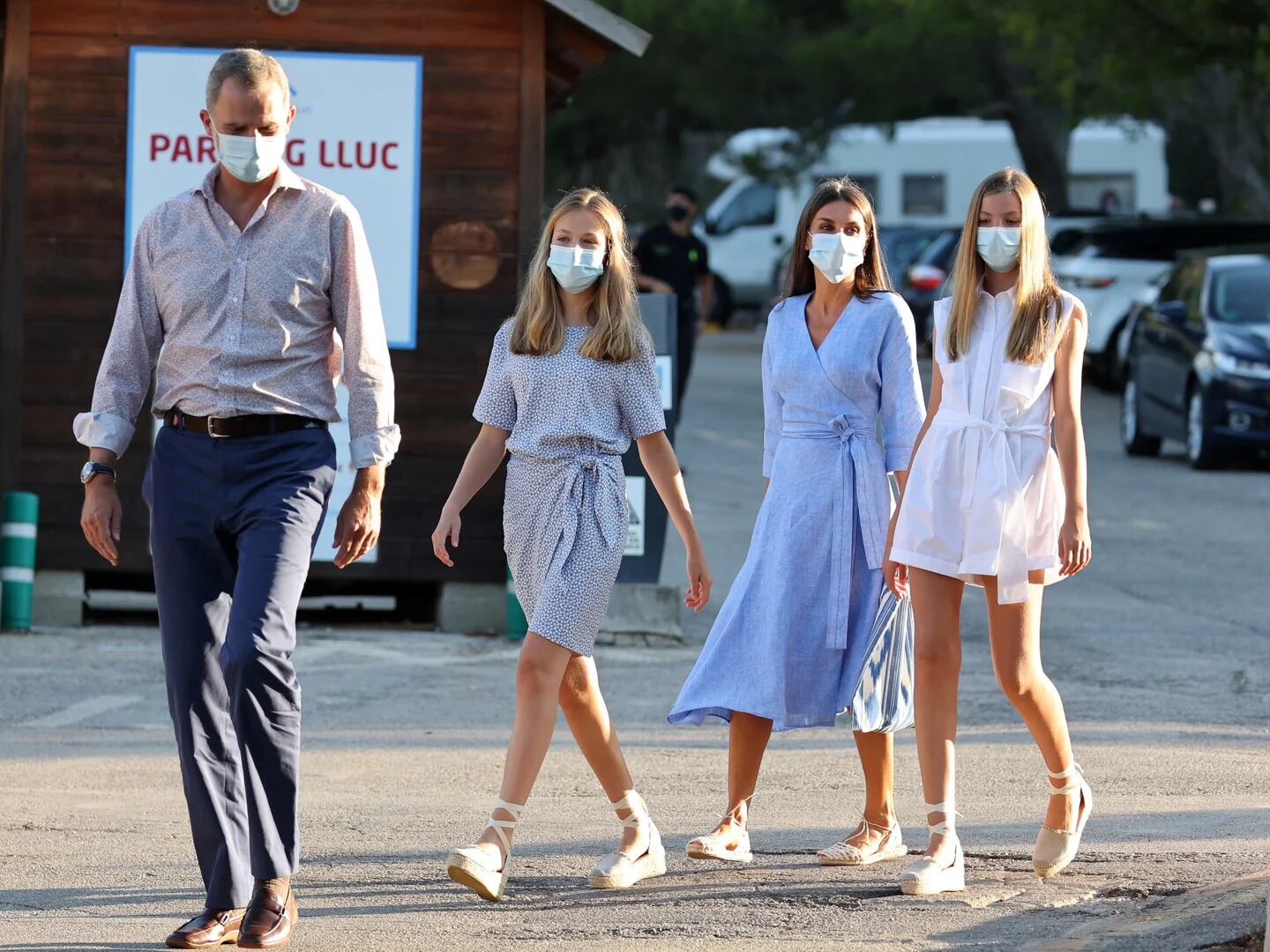 Leonor Y Sofía Presumen De Altura Frente A La Reina Letizia En El