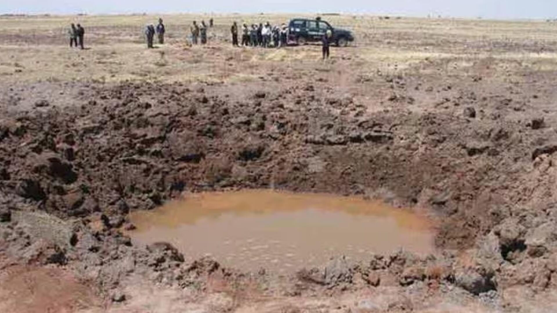 Meteorito en Puno – Terremoto en Pisco – Perú - 6 de enero