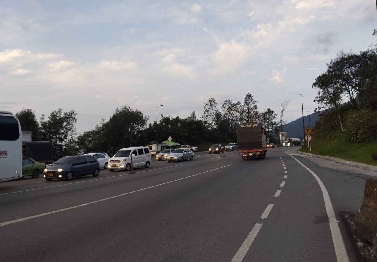 Normal tránsito en la vía Bogotá - Villavicencio durante la mañana del domingo 24 de marzo - crédito Coviandina