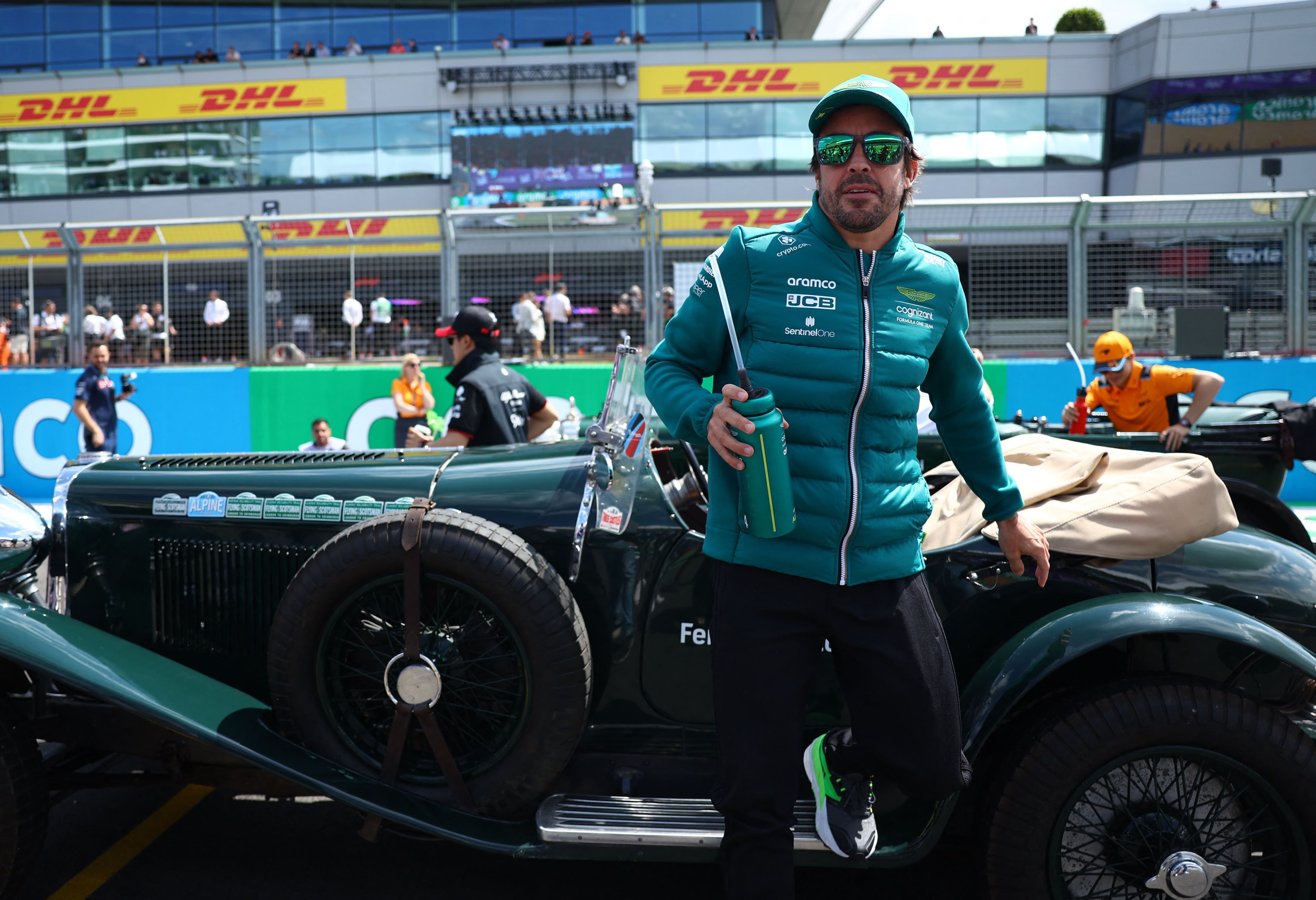 Alonso durante el GP de Silverstone (REUTERS).