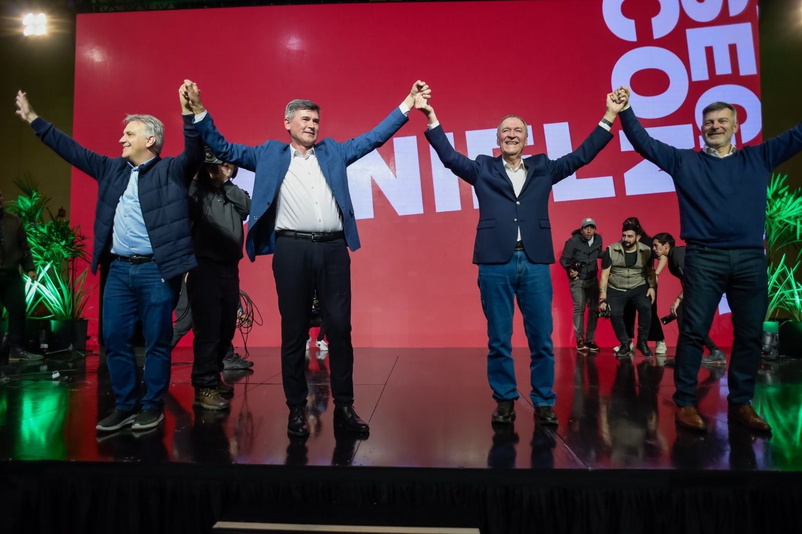 Daniel Passerini en el cierre de campaña
