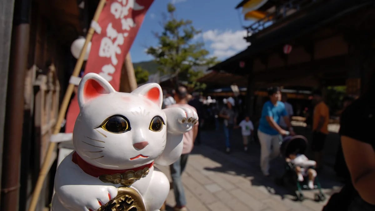 El maneki-neko o gato japonés de la buena suerte - Japonismo