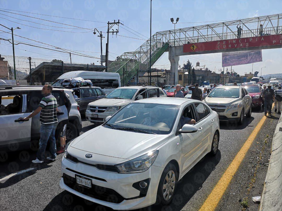 Bloqueo carretera México-Cuernavaca