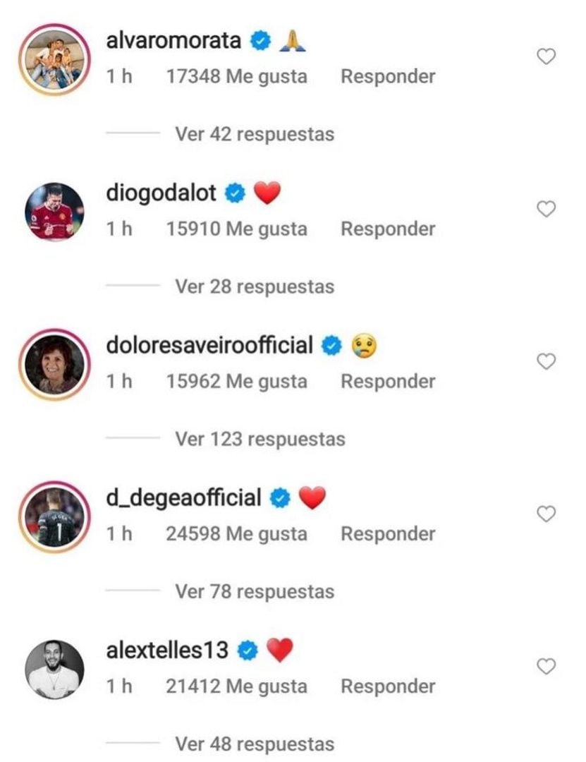 En Instagram, decenas de futbolistas mostraron su apoyo a la pareja