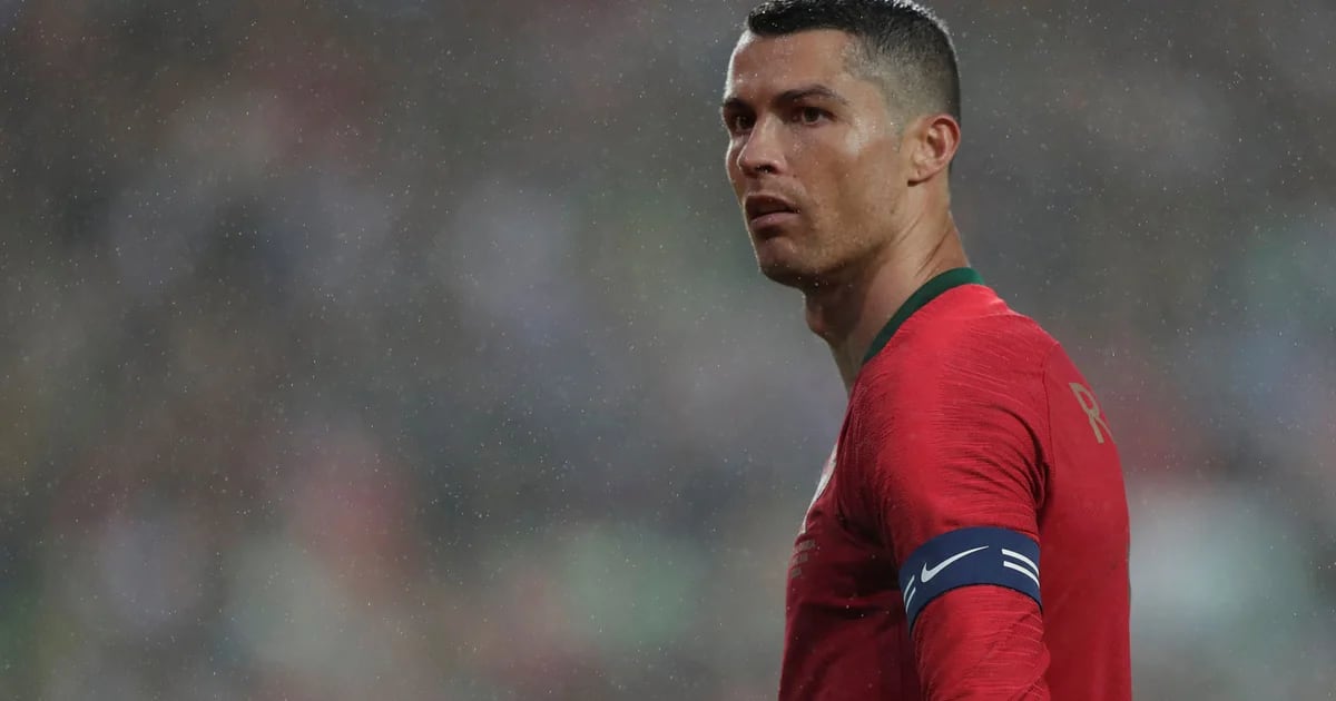Com Cristiano, Portugal derrotou a Argélia no último amistoso antes da Copa do Mundo