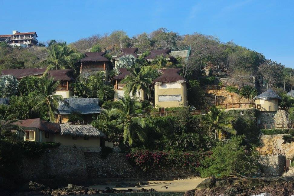 Salomón Jara reprochó la construcción de un Hotel en Puerto Ángel, Oaxaca (Foto: Joshua Hernández / Infobae México)