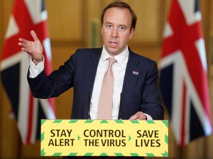 Matt Hancock, ministro de Salud británico (Pippa Fowles/10 Downing Street/Handout via REUTERS)