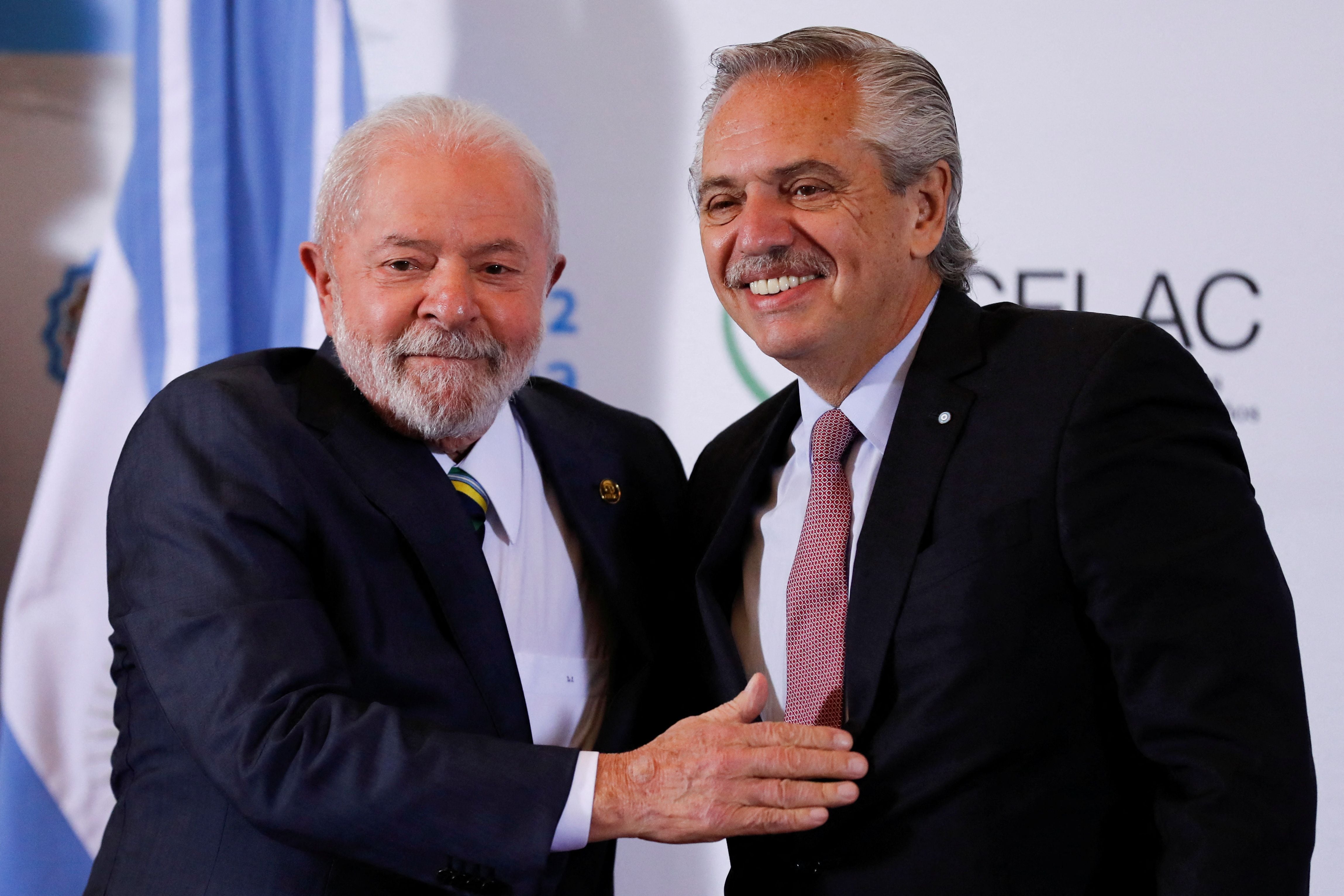 Alberto Fernandez y Lula da Silva durante un encuentro oficial en Buenos Aires