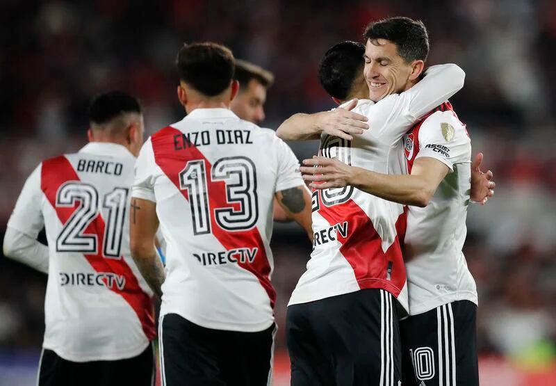 Foto de archivo de jugadores de River Plate celebrando tras anotar un gol. Estadio Monumental, Buenos Aires, Argentina. 27 de junio de 2023.
REUTERS/Agustin Marcarian