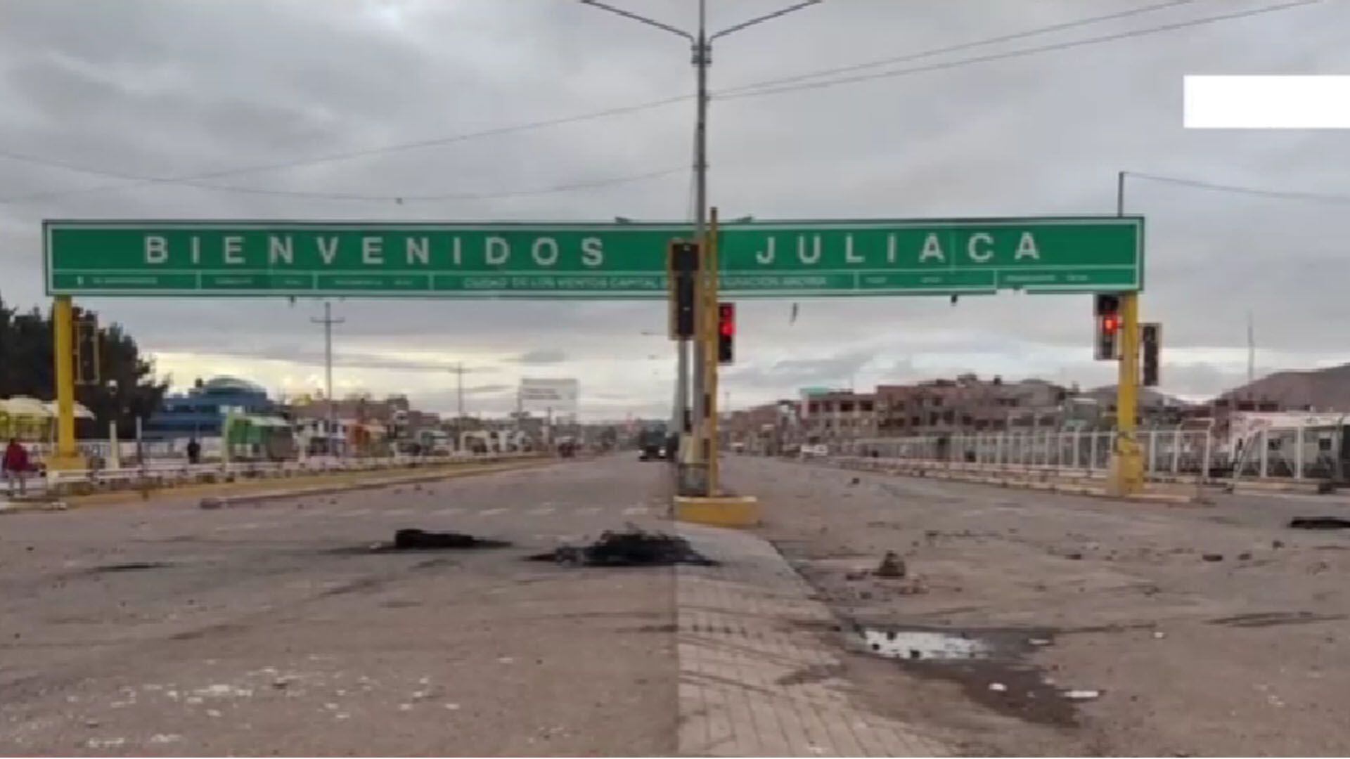 Paro En Puno Continúa Y Aeropuerto En Juliaca Se Mantiene Cerrado Infobae