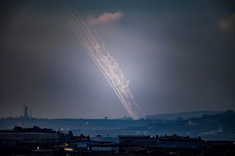 El Ejército de Israel reportó el lanzamiento de ocho cohetes desde Líbano hacia el norte del país (REUTERS/Gil Eliyahu)