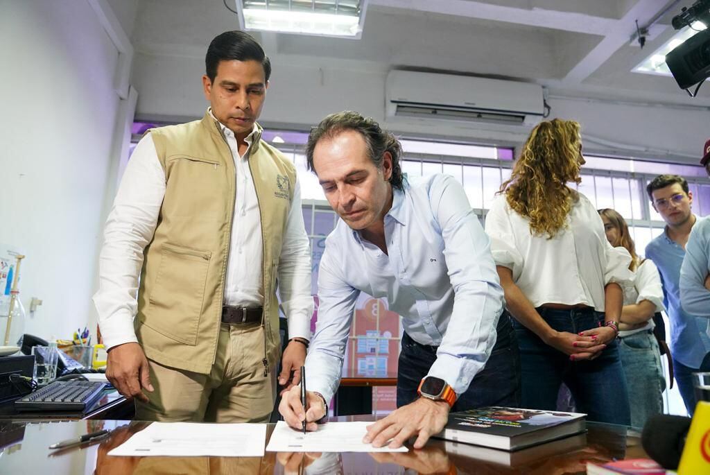 Inscripción de candidatura de Federico Gutiérrez como candidato a la Alcaldía de Medellín