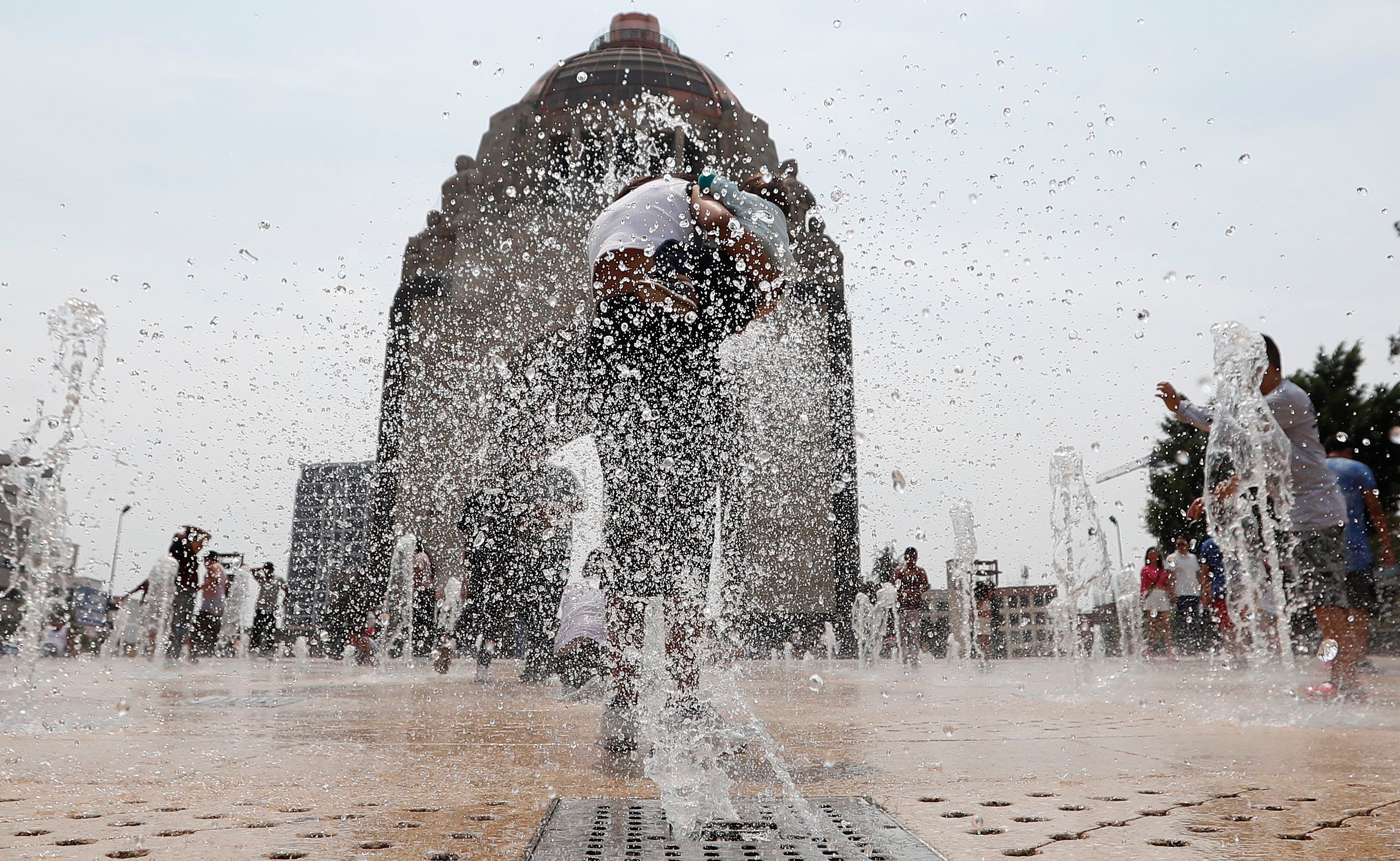 Más de un tercio de los estados de México tendrán un calor superior a los 45 grados