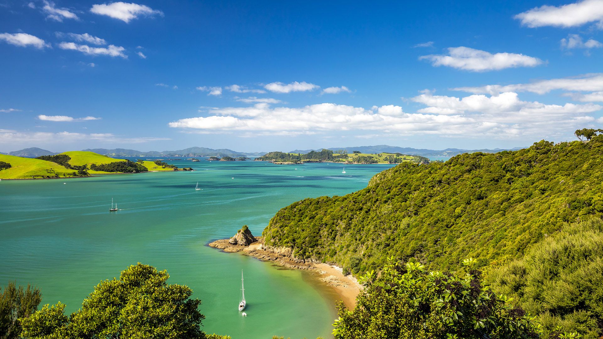 En Nueva Zelanda, esta bahía es una invitación a visitar islas grandes y pequeñas con vistas panorámicas inigualables 
(Getty)