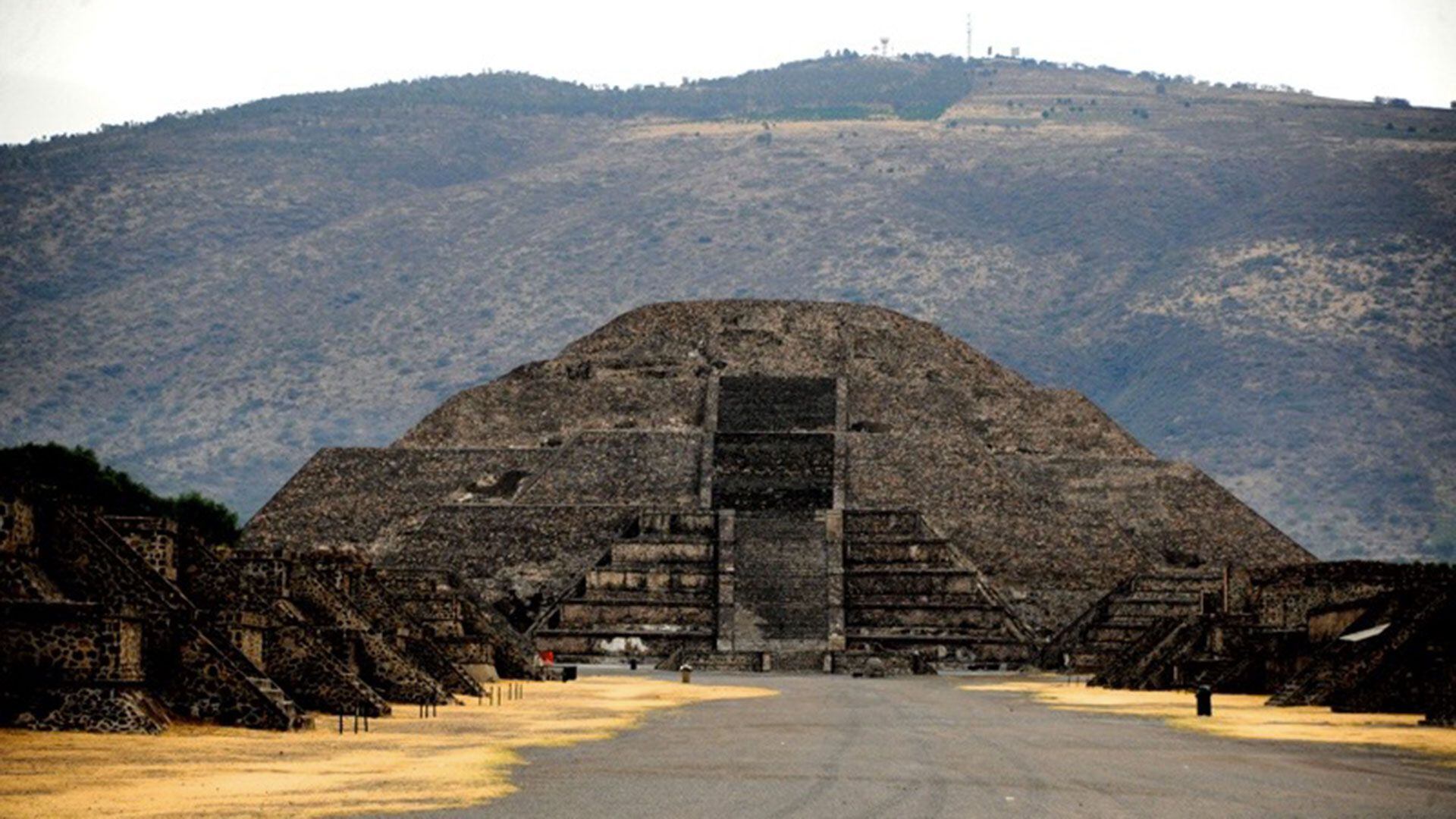 En el túnel debajo de Teotihuacán se encontraron importantes tesoros (INAH)